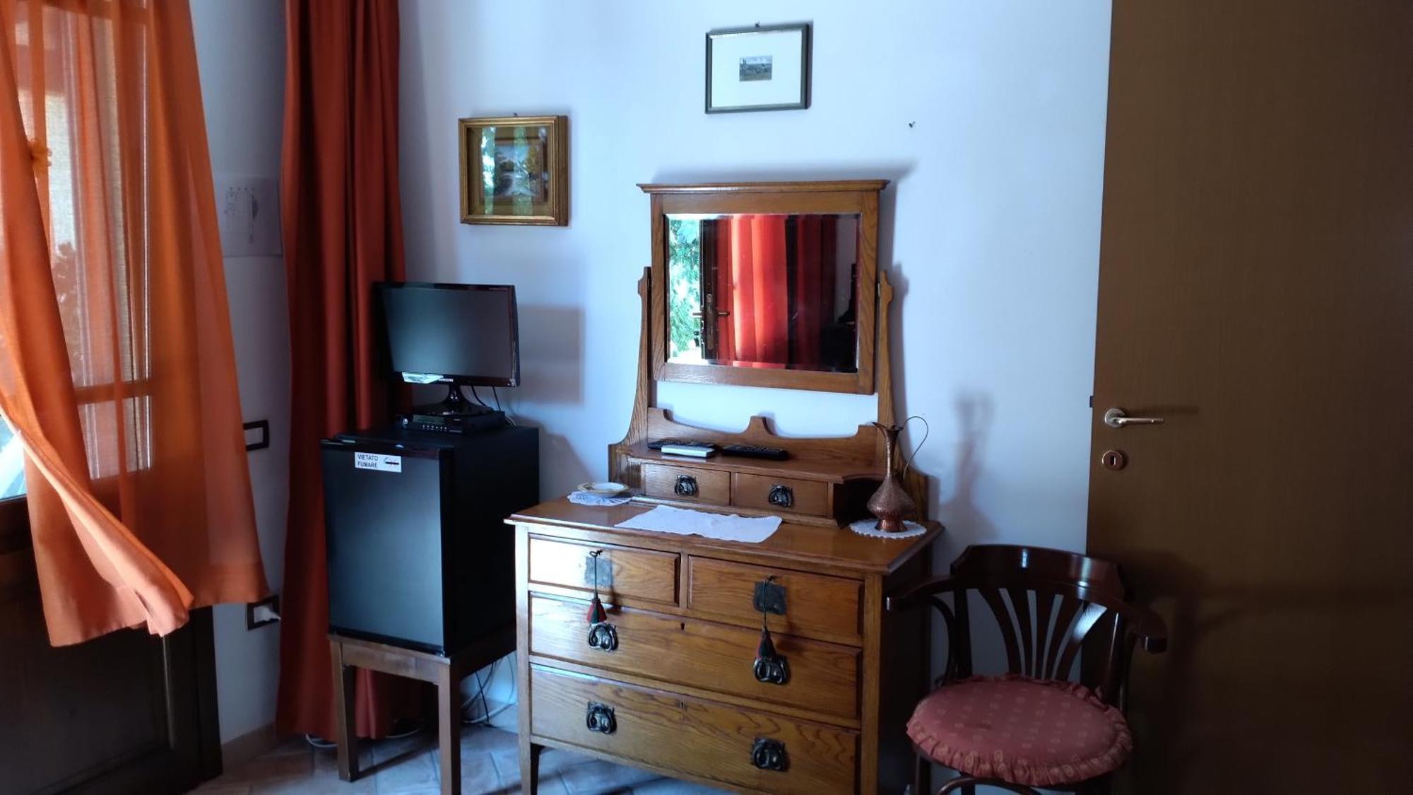 Podere Tre Cipressi Aparthotel Campiglia Marittima Exterior foto