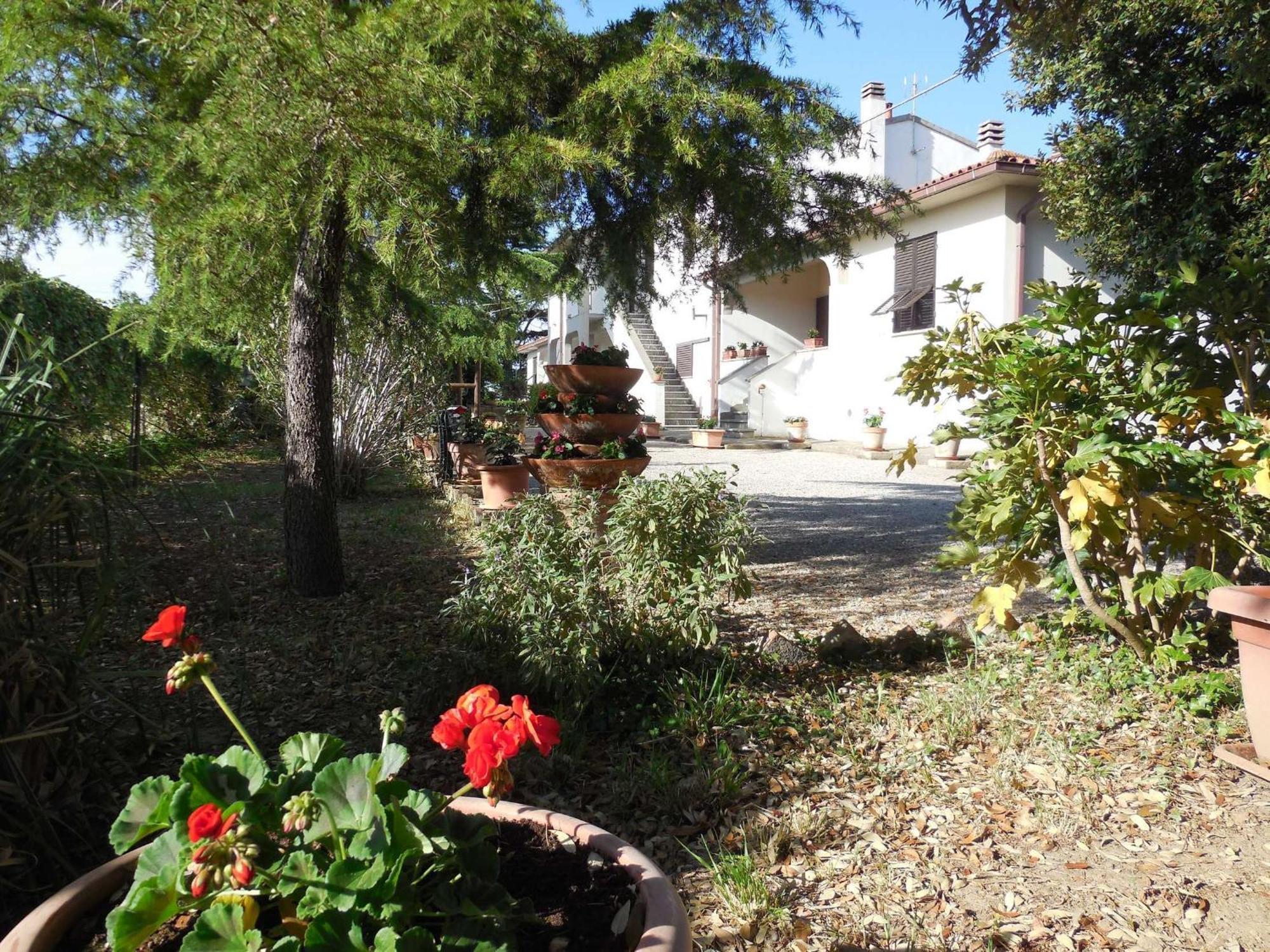 Podere Tre Cipressi Aparthotel Campiglia Marittima Habitación foto