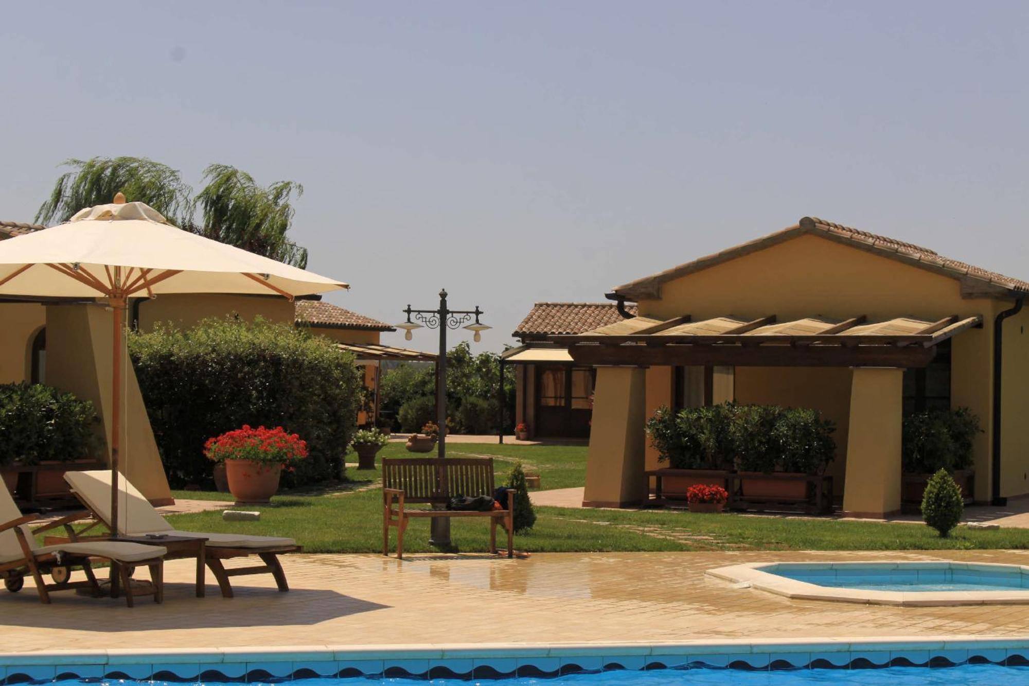 Podere Tre Cipressi Aparthotel Campiglia Marittima Exterior foto