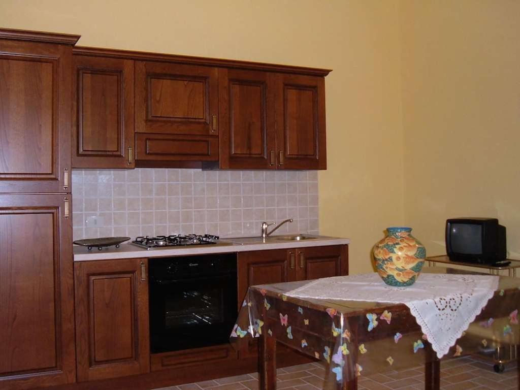 Podere Tre Cipressi Aparthotel Campiglia Marittima Habitación foto