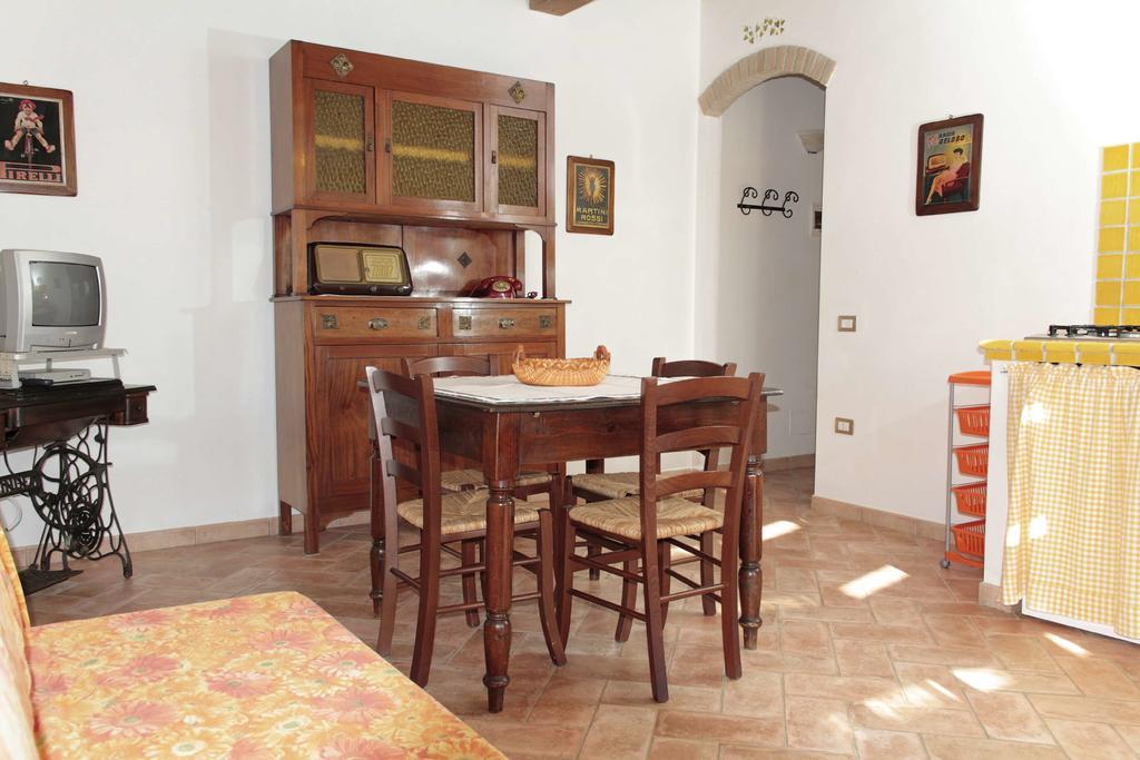 Podere Tre Cipressi Aparthotel Campiglia Marittima Exterior foto