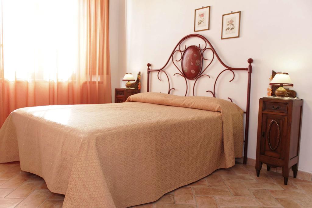 Podere Tre Cipressi Aparthotel Campiglia Marittima Exterior foto