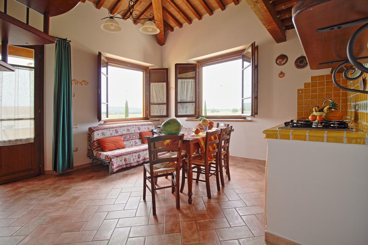 Podere Tre Cipressi Aparthotel Campiglia Marittima Exterior foto